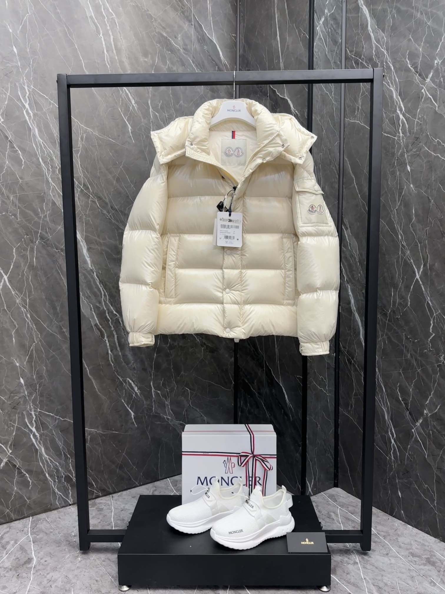 スーパーコピー服後払い国内発送対応N品安全必ず届く信用できるサイト